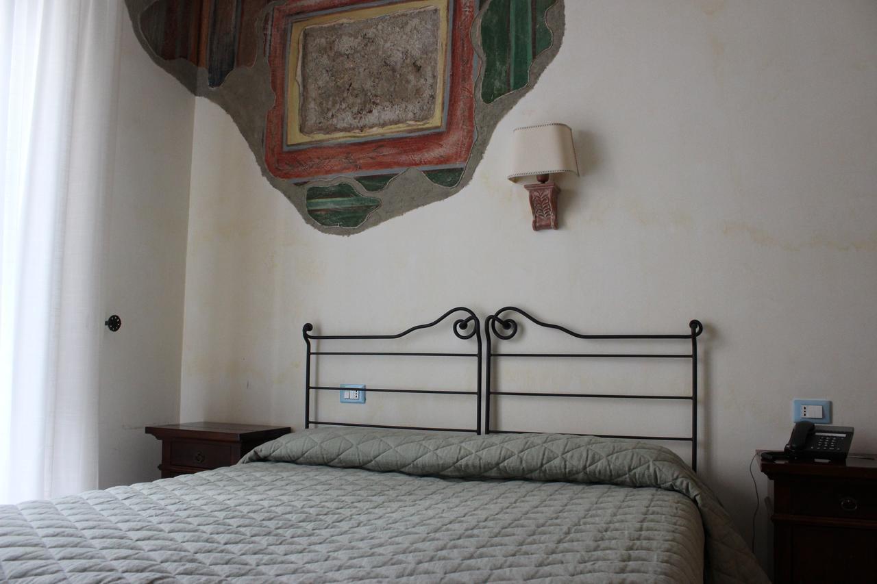 Villa Cosilinum Padula Exteriér fotografie